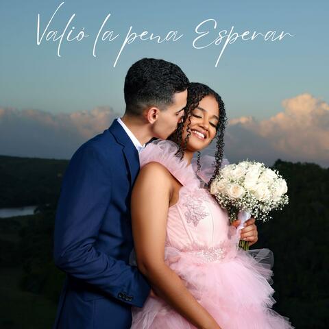 Valió la pena Esperar (feat. Eben Rosario)