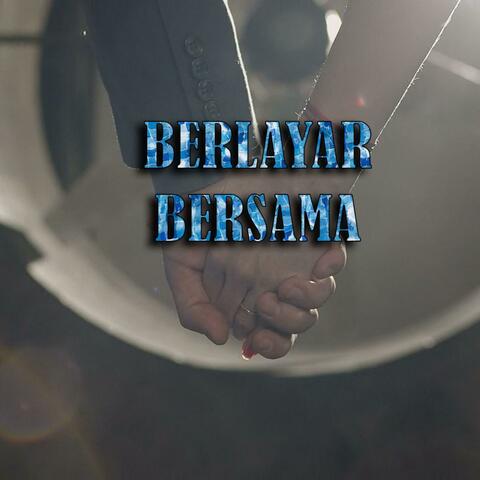 Berlayar Bersama