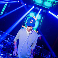 Day by Day (feat. Xii Long & YaKo) (Remix)