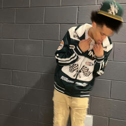 Bacc Seat (feat. Trapband)