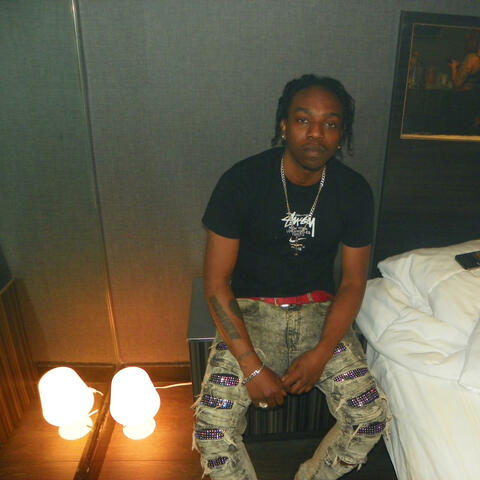 Right By My Side (feat. Eddie Hoodrich) [Jersey Club]