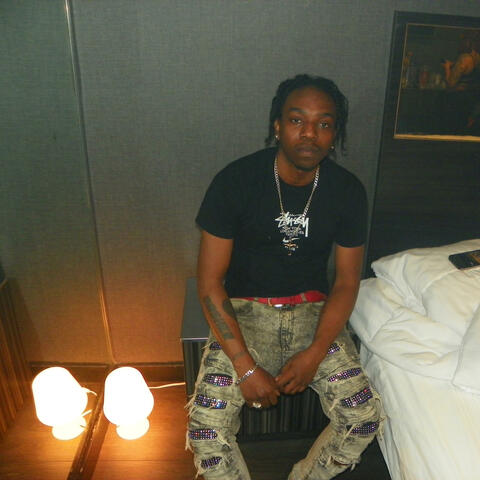 3:00 AM Interlude (feat. Eddie Hoodrich)
