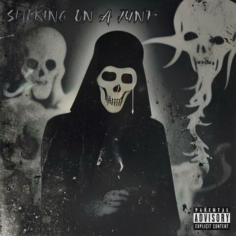 SMOKING ON A JUNT