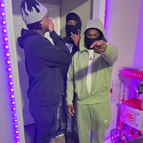 Mode (feat. Kai2olidd)