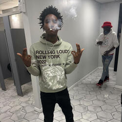 My last song I guess it ain work out :