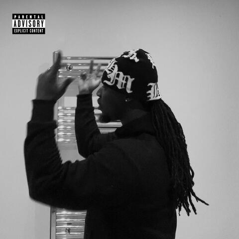 Too Much Bandz (Belaire)