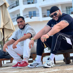DZTun (feat. Trap King & Klay BBJ)