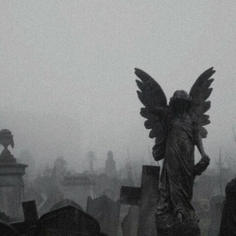 TOMB (feat. Kingston)