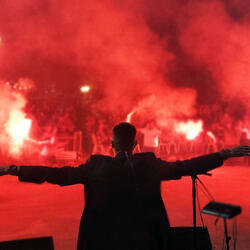 Την παχνιαν και τα συννεφα - Tin pahnian ke ta sinnefa