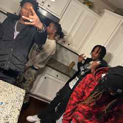 Lucid Dreams (feat. YHN.Statik)