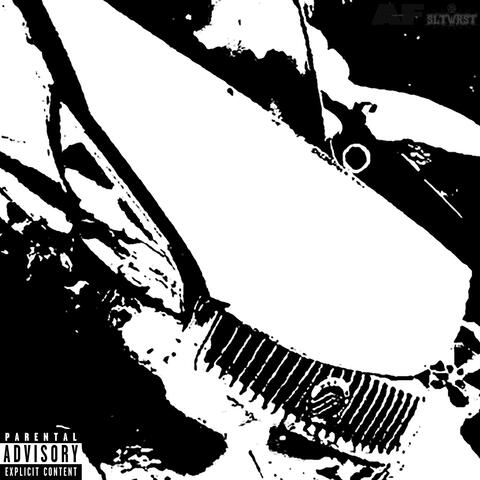 CRASHOUT (feat. Outsiderr)