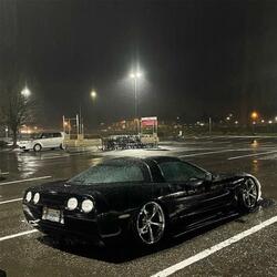 black whip (feat. vypirr)