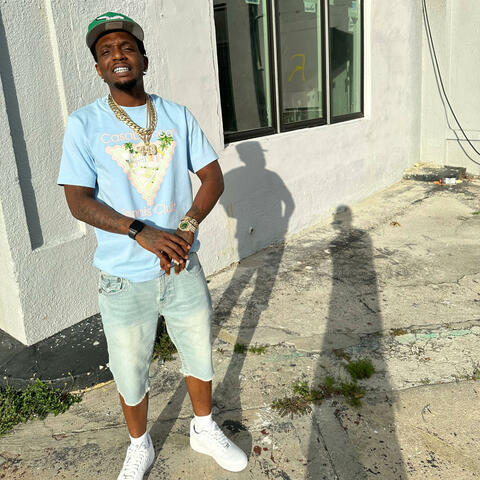 Hold yuh (freestyle)