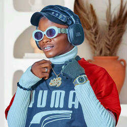 My Loyalty-Am In love (feat. Bayour)