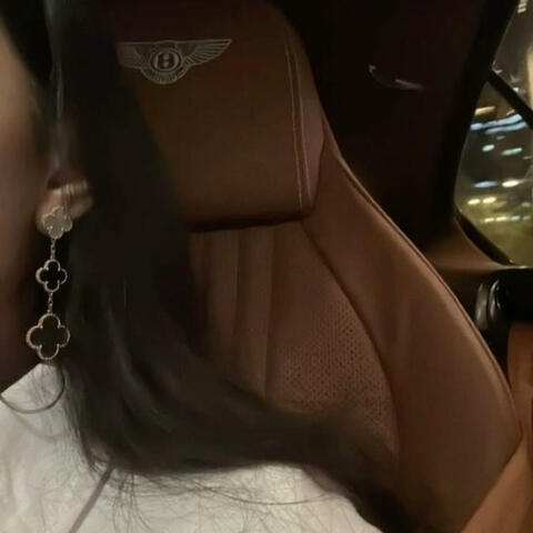 drugs inside a bentley