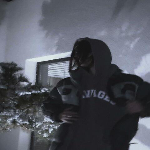 BigBandsThiccBitchesBigBlunts (feat. Ruuuuuuuuush)