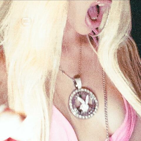 PLAYBOY BUNNNY