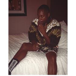 BEVERLY HILLS (feat. Wave)