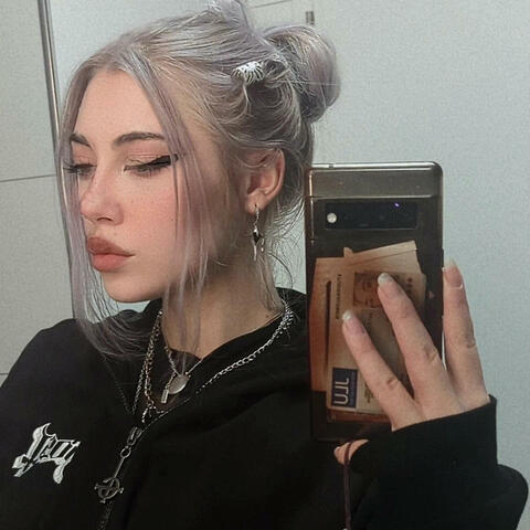 NO PLANS? (feat. Xelishurt)