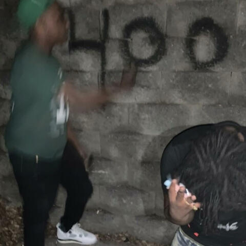 Put Em Up (Remix) (feat. monydadevil & dorianfrmda4)