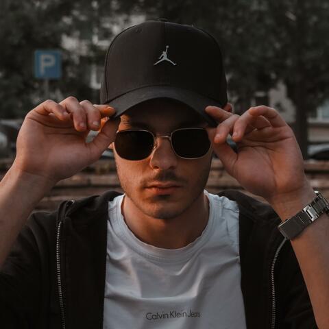 ÉG VELED (feat. Gangboy)