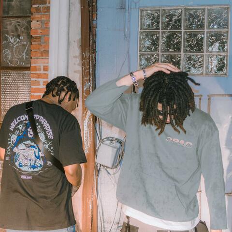 Boogie & Mitch (feat. Roddydarealist)