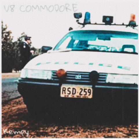 V8 COMMODORE