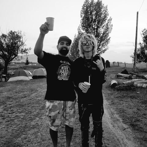 Double Up (feat. ClydeDaDrumma)