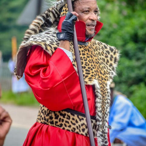 Ngiphe baba izindlebe ezivulekile