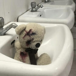 IDCCc!!!!!!!!!!!!!111 (feat. tea)