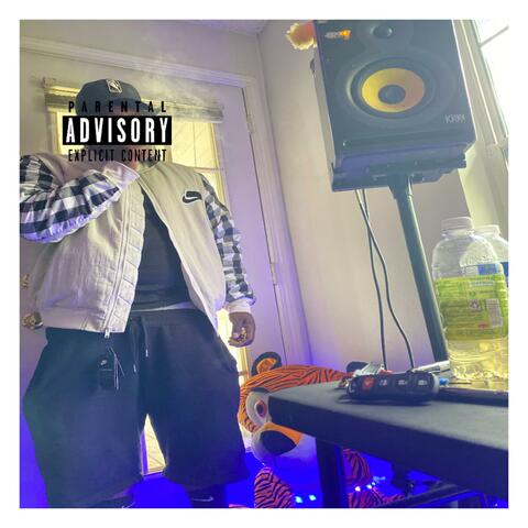 Call4U (feat. Oshea & Jami)