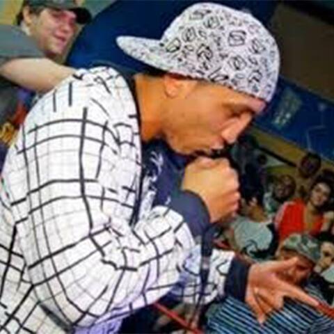 Beau apa de foame (feat. Gangster 96)