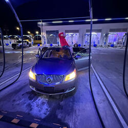Guess WhØ (feat. 007xxi)