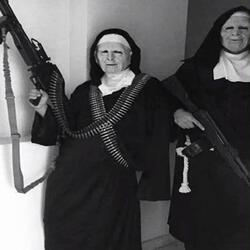 BIATCH (feat. zsmok)