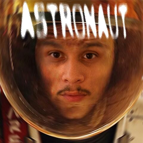 ASTRONAUT