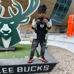 Lucky (feat. Cp slap)