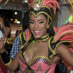 Preta, preta, pretinha