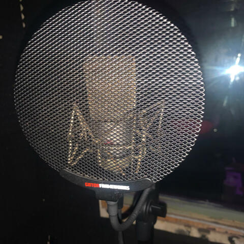 Rainy days (feat. bhb.deesuave5)