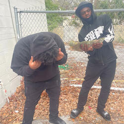 Doubleup (feat. BrokeAzzDrake)