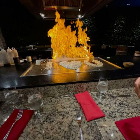 BENIHANA'S, CALAMARI... (feat. Quezogeekn)