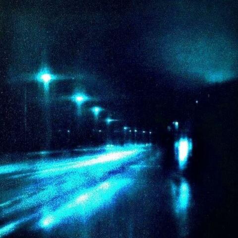 Right Now (feat. Swgg)