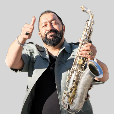 Veli Sampion oro Nazli 2025