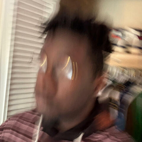 D1 SpaceOut (feat. Manuelo)