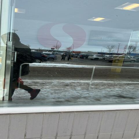 THERE's sOMETHING INsIDE EVERYONE's HEAD