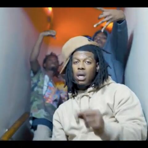 Yellow V'z (feat. Money Mezzy & Sticky K)