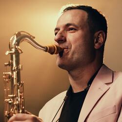 Carrie (Saxophone)