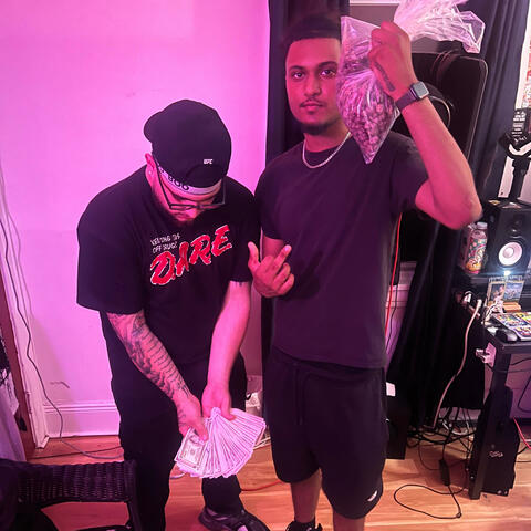 Geeked (feat. jusgetmoney & NazGetMoney)