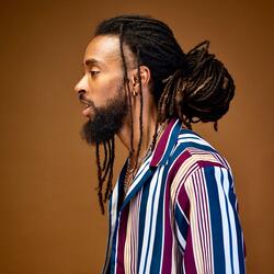 It Ain't Easy (feat. Lynze)