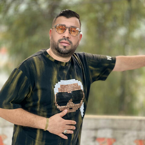 انا في بالي تبغيني ana fi bali tabghini