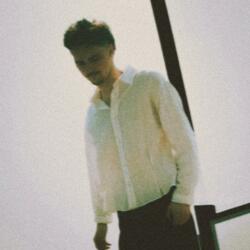 WHERE ARE YOU NOW? (OCEAN EYES)